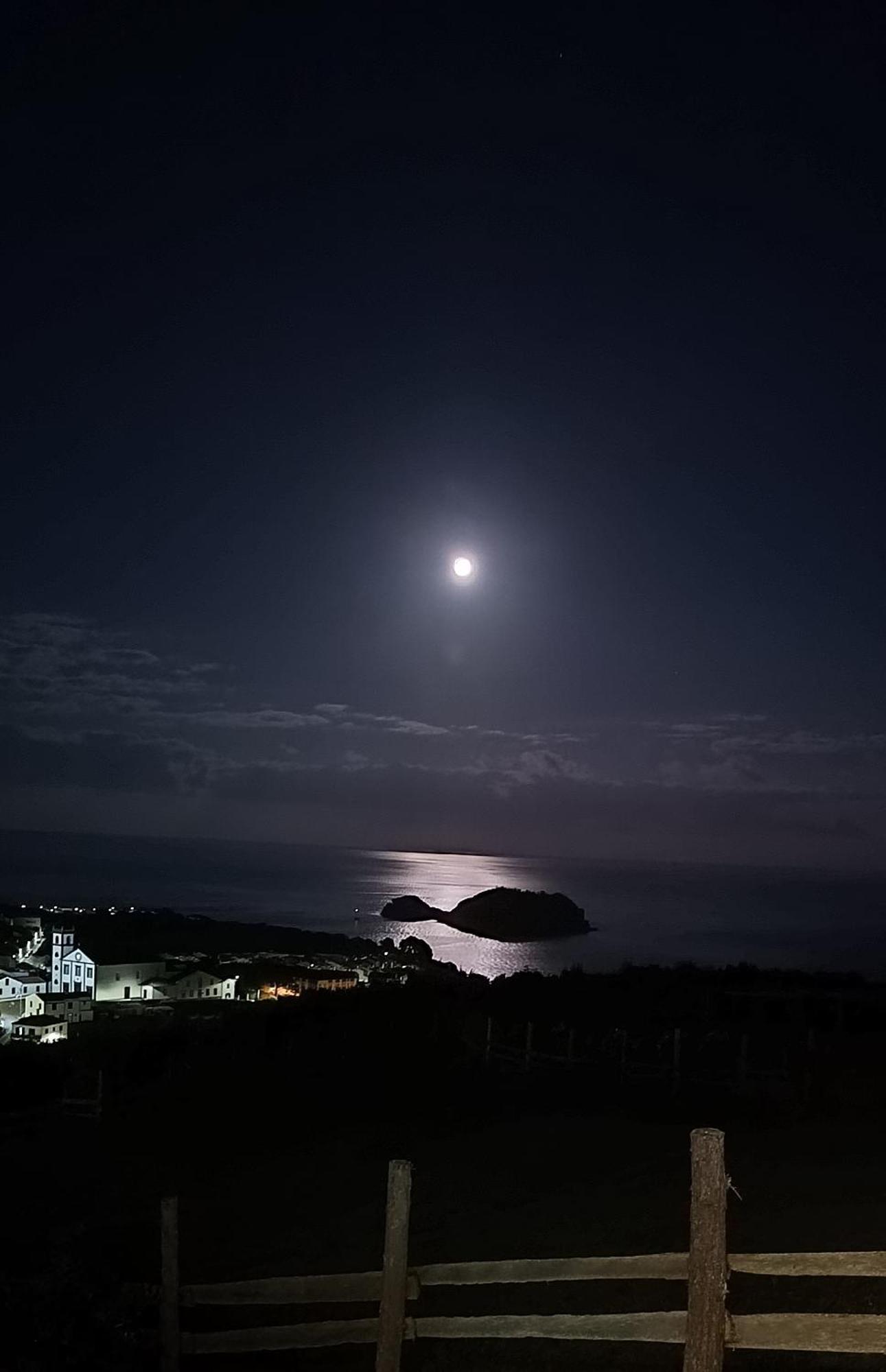 Um Quarto Da Casa Do Monte 维拉弗兰卡杜坎普 外观 照片